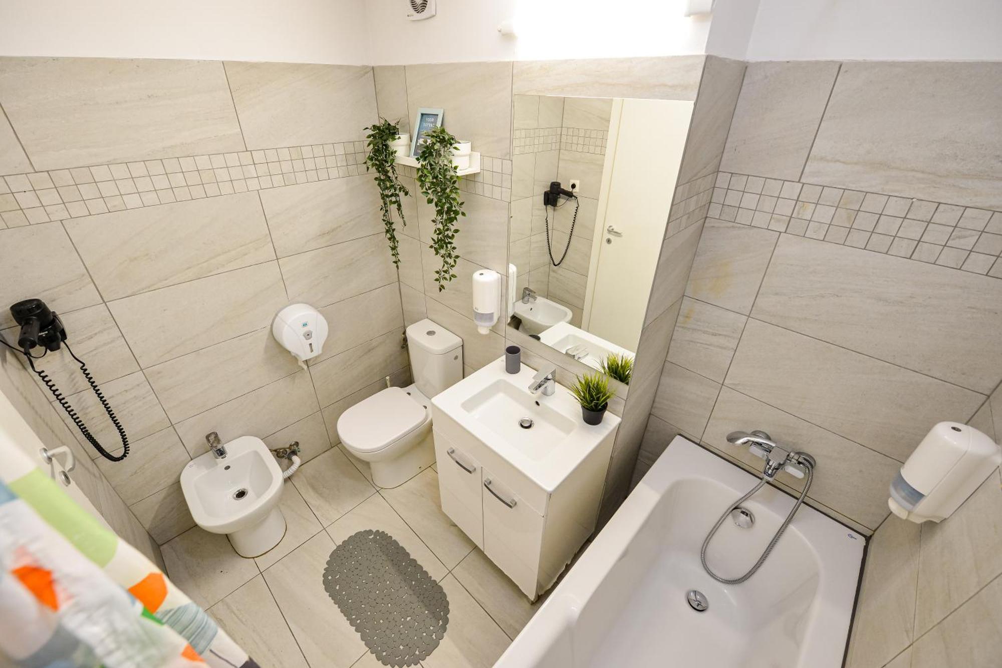 Bucharest City Center Apartment מראה חיצוני תמונה