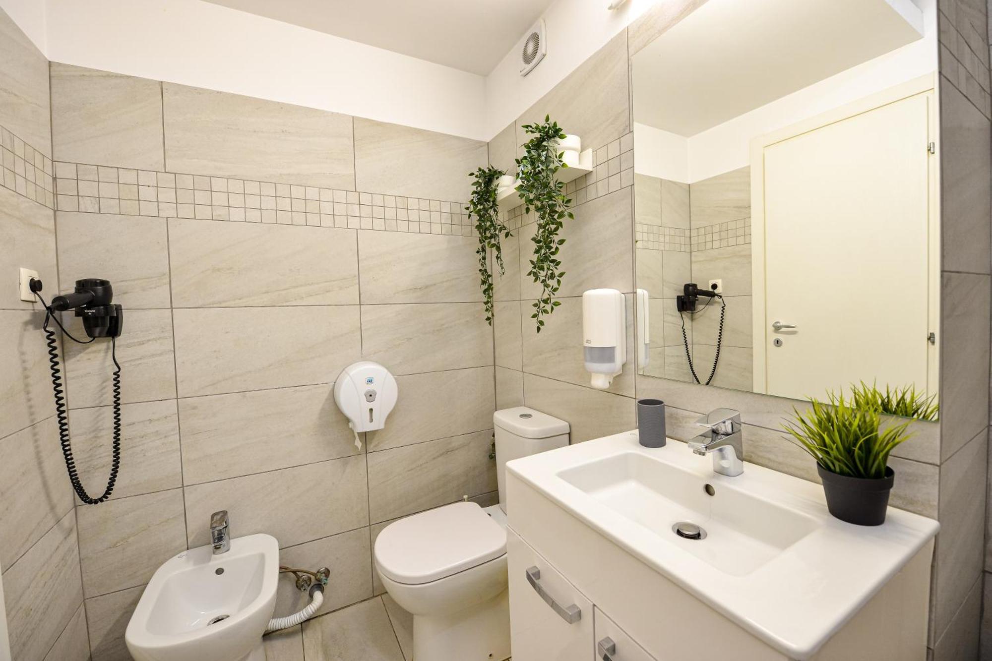 Bucharest City Center Apartment מראה חיצוני תמונה